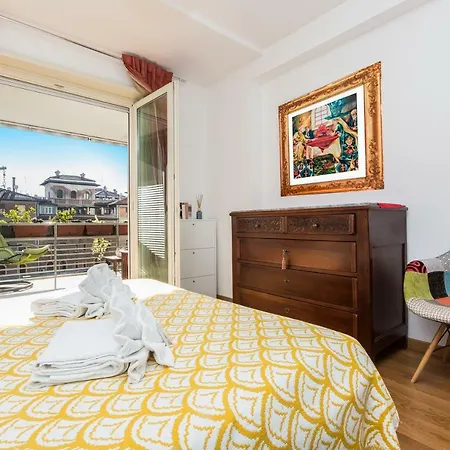 Boutique Domus River Terrace Διαμέρισμα *